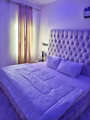 Bott Apartment